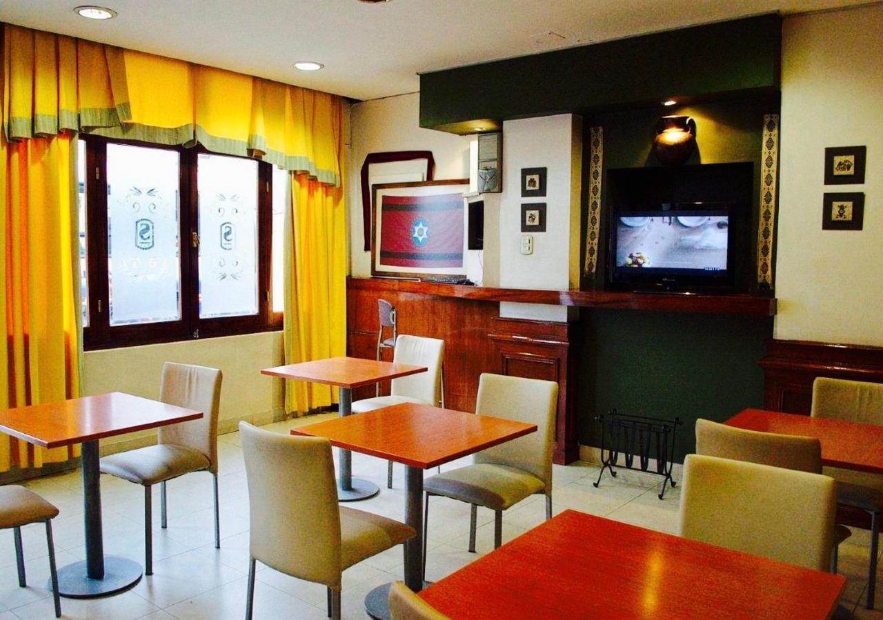 Hotel Shauard サルタ エクステリア 写真